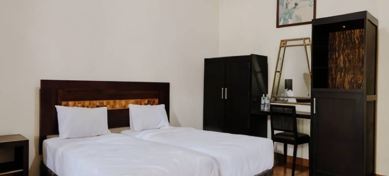 玛科塔普棱空酒店(Mahkota Plengkung Hotel by ecommerceloka)图片