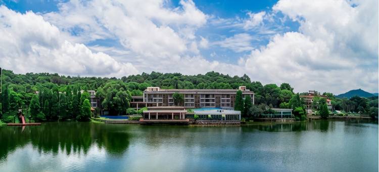 广州白云湖畔酒店(南湖旅游中心店)图片