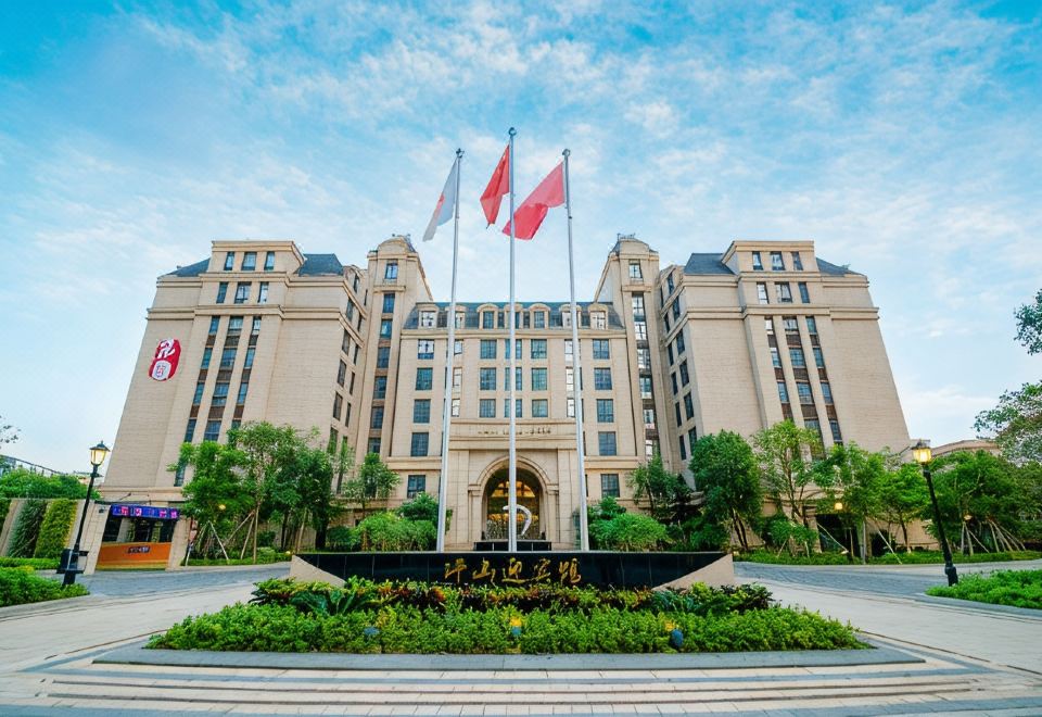 深圳坪山迎宾馆(坪山高铁站店) 图片1