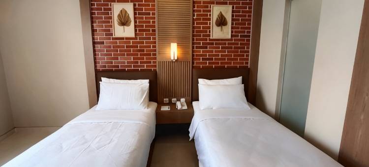 林恩莫约克托酒店(Lynn Hotel Mojokerto)图片