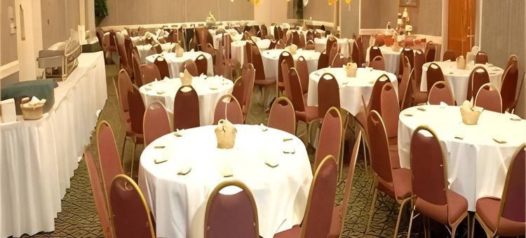 Holiday Inn 兰伯顿 by IHG(Holiday Inn LUMBERTON NORTH - I-95 by IHG)图片