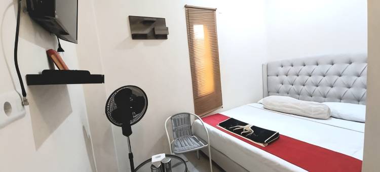 武吉丁宜阿兹兹亚99号伊斯兰酒店(Hotel Azizyah 99 Syariah Bukittinggi)图片