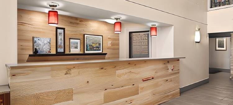 迪比克丽怡酒店(Country Inn & Suites by Radisson, Dubuque, IA)图片