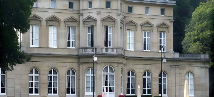莫特费内隆城堡酒店(Château de La Motte Fenelon)图片