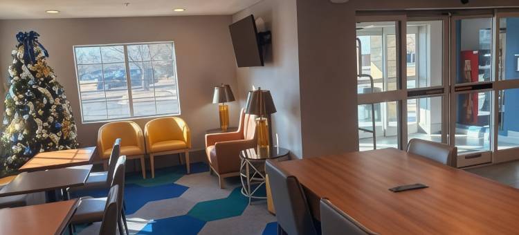 Microtel Inn & Suites by Wyndham Denver Airport图片