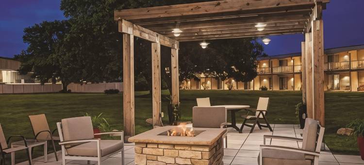 丽笙乡村套房酒店-明尼苏达州伍德伯里(Country Inn & Suites by Radisson, Woodbury, MN)图片