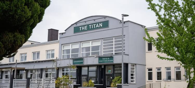 泰坦住宿(The Titan)图片