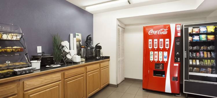 Microtel Inn & Suites by Wyndham Louisville East图片