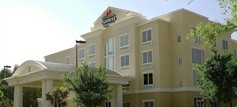 智选假日套房酒店格兰德艾兰(Holiday Inn Express & Suites GRAND ISLAND by IHG)图片