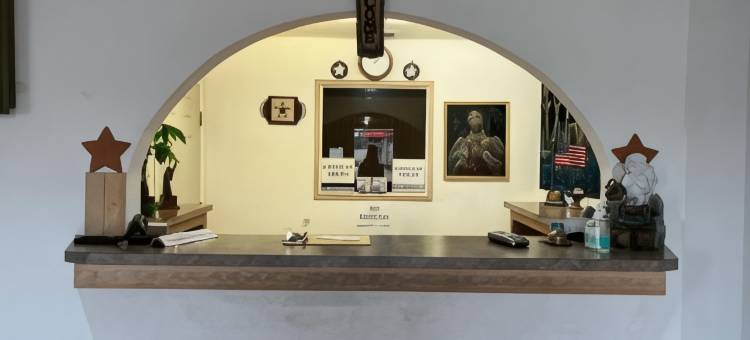 经济型旅馆及套房(Budget Inn & Suites)图片