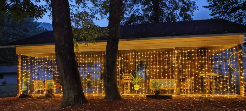 鹊鸣汽车旅馆配餐厅和酒吧(Meadowlark Motel with Restaurant & Bar)图片