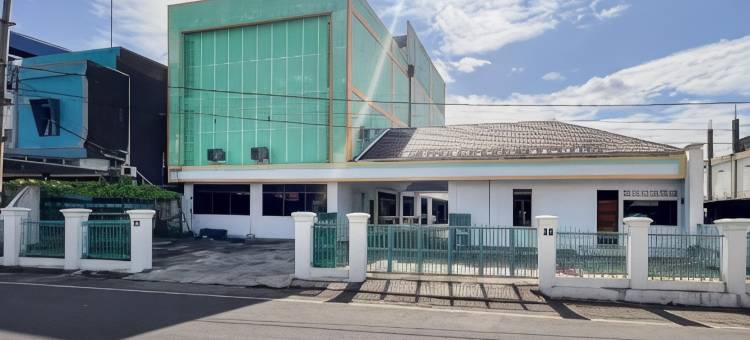 Urbanview Hotel Grand Seven One Manna图片