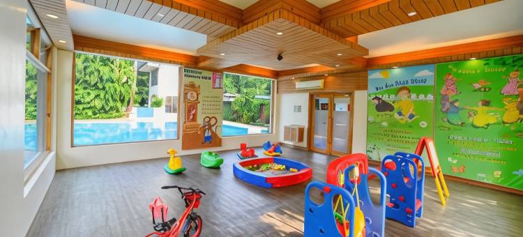 杜阿尔斯辛克莱尔度假酒店(Sinclairs Retreat Dooars, Chalsa)图片