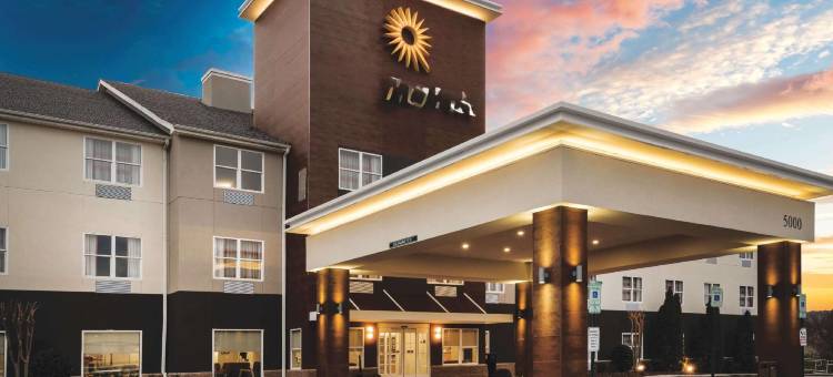 查塔努加北希克森拉昆塔温德姆套房酒店(La Quinta Inn & Suites by Wyndham Chattanooga North - Hixson)图片
