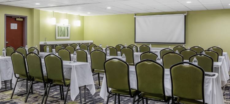 凯艺套房酒店-派恩维尔夏洛特(Quality Suites Pineville - Charlotte)图片