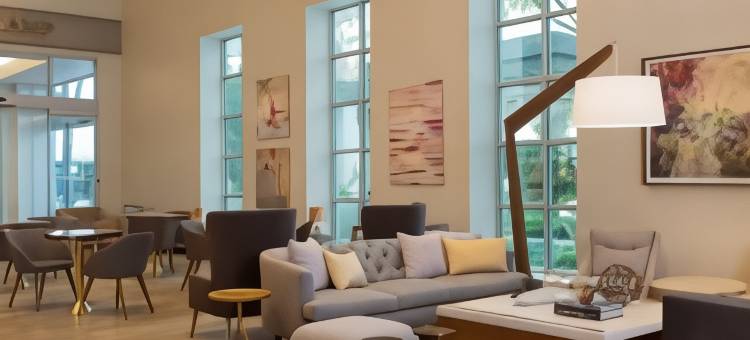 达拉斯爱田机场希尔顿逸林酒店(DoubleTree by Hilton Dallas - Love Field)图片