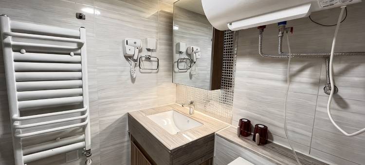 悦居美宅李姑凉公寓(威海路分店)图片