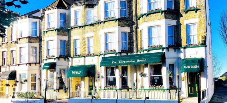 伊尔弗勒科姆之家酒店 - 近崖亭(Ilfracombe House Hotel - Near Cliffs Pavilion)图片