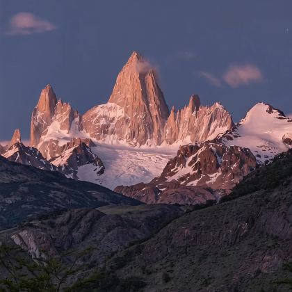 智利+圣地亚哥+复活节岛10日9晚跟团游