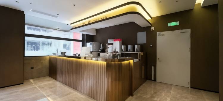 临沧华悦度假酒店(佤文化广场玉龙湖公园店)图片