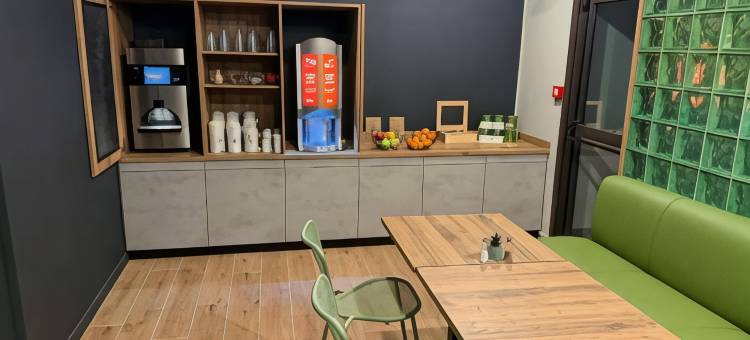 宜必思迪耶普德吕埃尔谷酒店(Ibis Dieppe Val Druel)图片