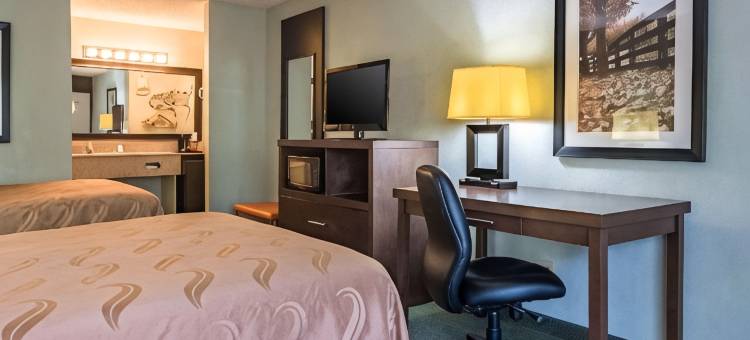 哥伦布品质酒店靠近摩尔堡(Quality Inn Columbus Near Fort Benning)图片