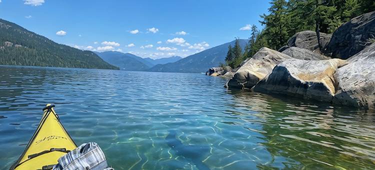 卡斯洛度假屋 - 私密自然体验。(Kaslo Getaway - private and natural experience.)图片