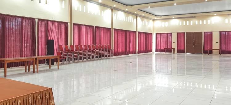 布米贝尔米柏迈酒店靠近贝尔米生态公园-红门酒店(Hotel Bumi Bermi Permai Near Bermi Eco Park Mitra RedDoorz)图片