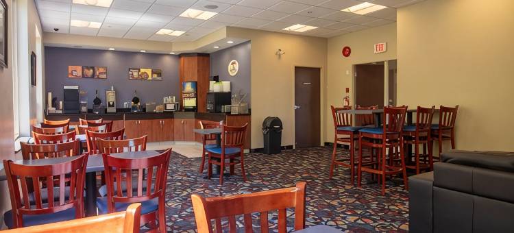 坎卢普斯速8酒店(Super 8 by Wyndham Kamloops on the Hill)图片