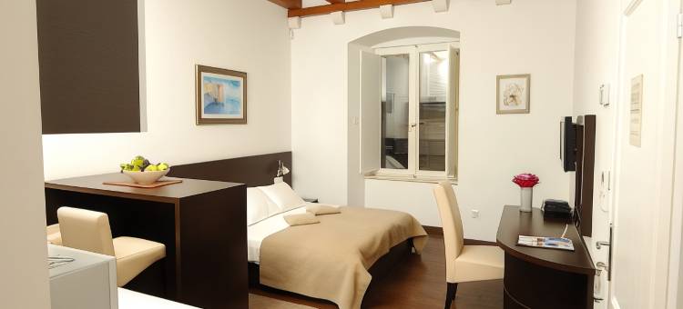 赛林伽公寓(Celenga Apartments with Free Offsite Parking)图片