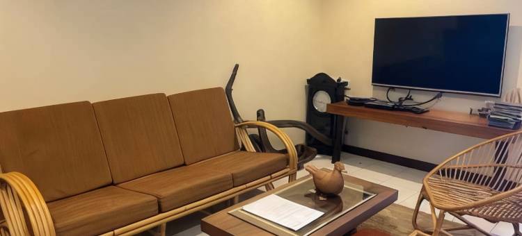 海狼出没(曾用名：洪馆小舍)(BarraCuda Den (previously known as Jono's Place))图片