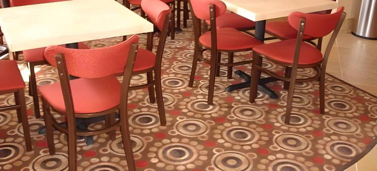 哥伦布东凯艺酒店(Quality Inn Columbus-East)图片