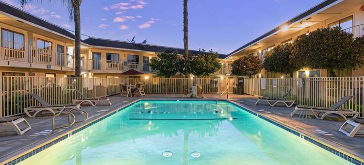加州蒂梅丘拉6号汽车旅馆 - 历史老城(Motel 6 Temecula, CA - Historic Old Town)图片