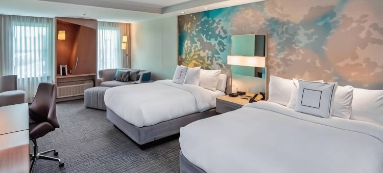 罗利卡瑞万怡酒店(Courtyard Raleigh Cary/Parkside Town Commons)图片