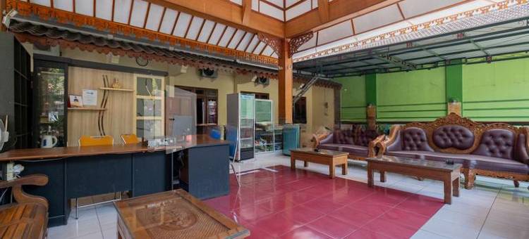 Hotel Wisata Ziarah Sunan Bonang Syariah Mitra RedDoorz图片