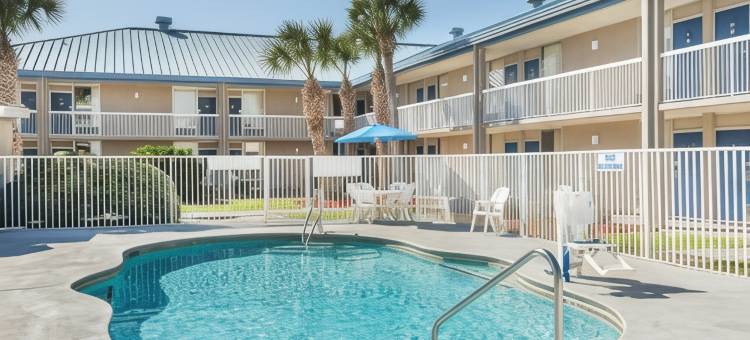 Days Inn by Wyndham Adel I-75图片