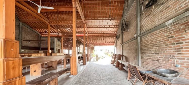 RedDoorz Syariah Near RS Bhayangkara Nganjuk图片