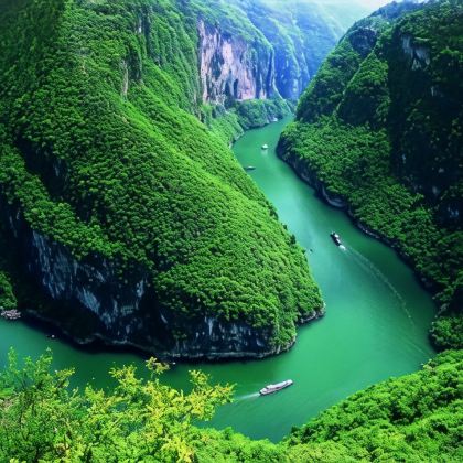 宜昌+三峡大坝+长江三峡+重庆6日5晚跟团游