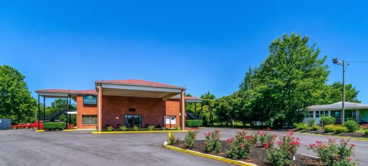 克里德穆尔 - 巴特纳的品质酒店及套房(Quality Inn & Suites Creedmoor - Butner)图片