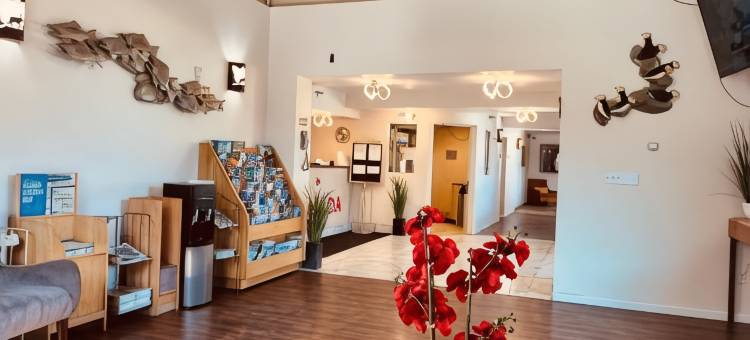 安克雷奇华美达酒店(Ramada by Wyndham Anchorage Downtown)图片