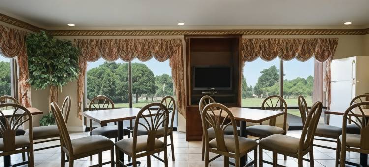 卢戈夫温德姆戴斯酒店(Days Inn by Wyndham Lugoff)图片