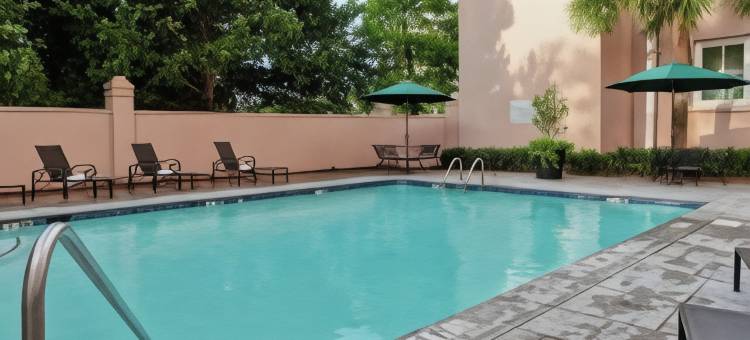 希尔顿安泊酒店-查尔斯顿历史区(Embassy Suites by Hilton Charleston Historic District)图片