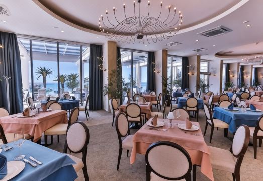 Hotel Princess Hotel Overview