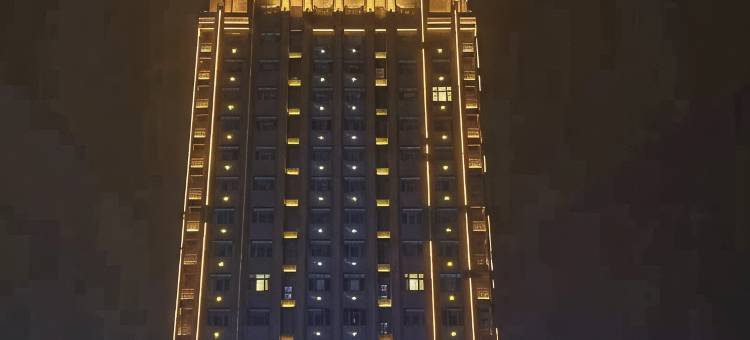 云川SKYLINE•180°高空江景公寓(河南街财富广场店)图片