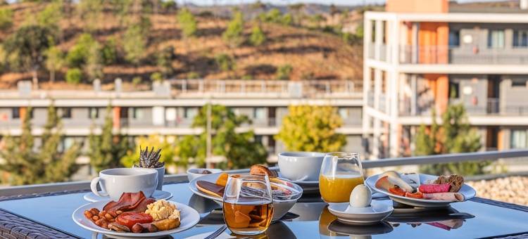 阿尔加维赛车度假村酒店(Algarve Race Resort - Hotel)图片
