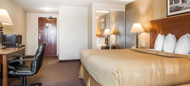 米德尔敦-富兰克林凯艺套房酒店(Quality Inn and Suites Middletown-Franklin)图片