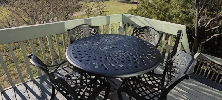 Charming Golf Course Oasis with Breathtaking Views - Inviting Escape图片