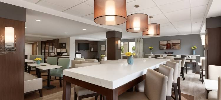 迈阿​​密机场西欢朋酒店(Hampton Inn Miami-Airport West)图片