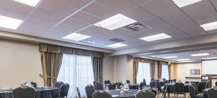 蒙克顿新不伦瑞克希尔顿欢朋套房酒店(Hampton Inn & Suites by Hilton Moncton)图片