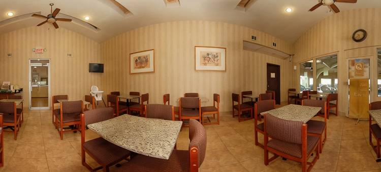 扬斯敦美吟酒店(Baymont by Wyndham Youngstown)图片